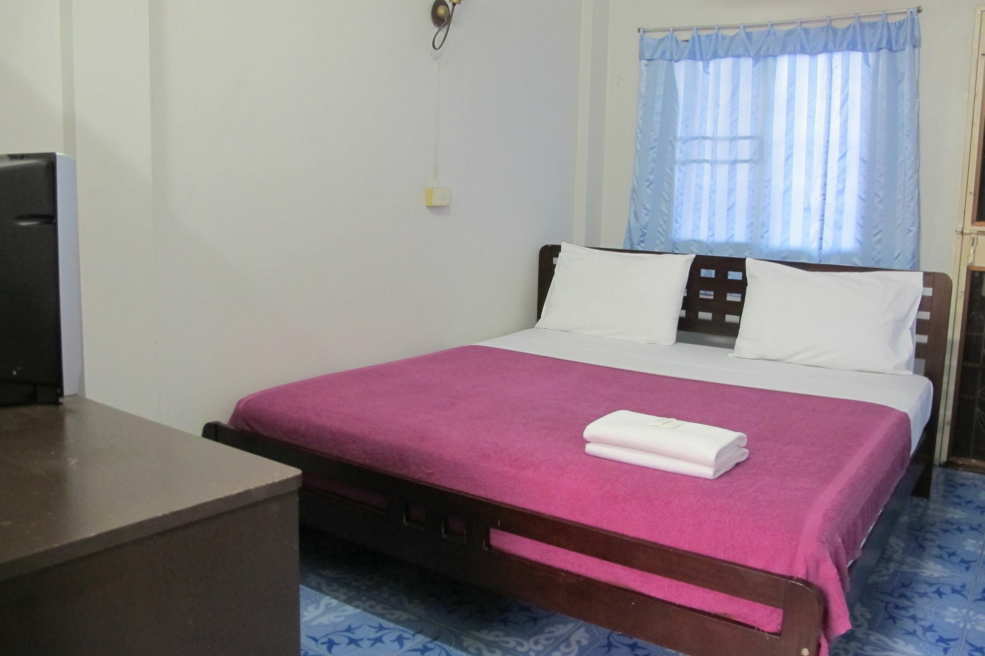 Samchai Hotel راشا سي المظهر الخارجي الصورة
