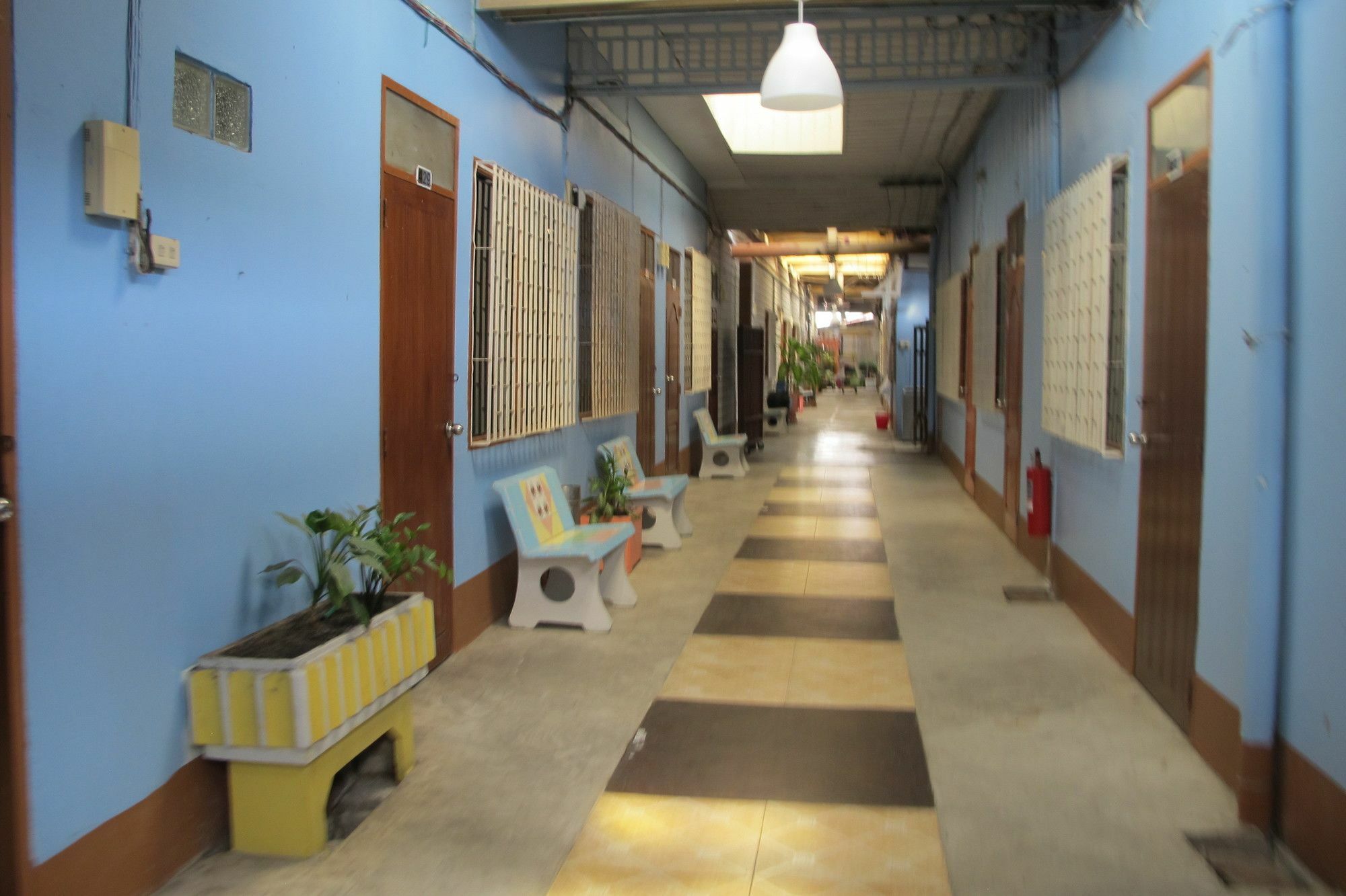 Samchai Hotel راشا سي المظهر الخارجي الصورة