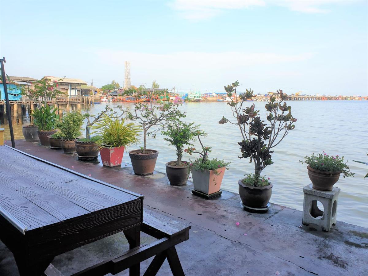 Samchai Hotel راشا سي المظهر الخارجي الصورة